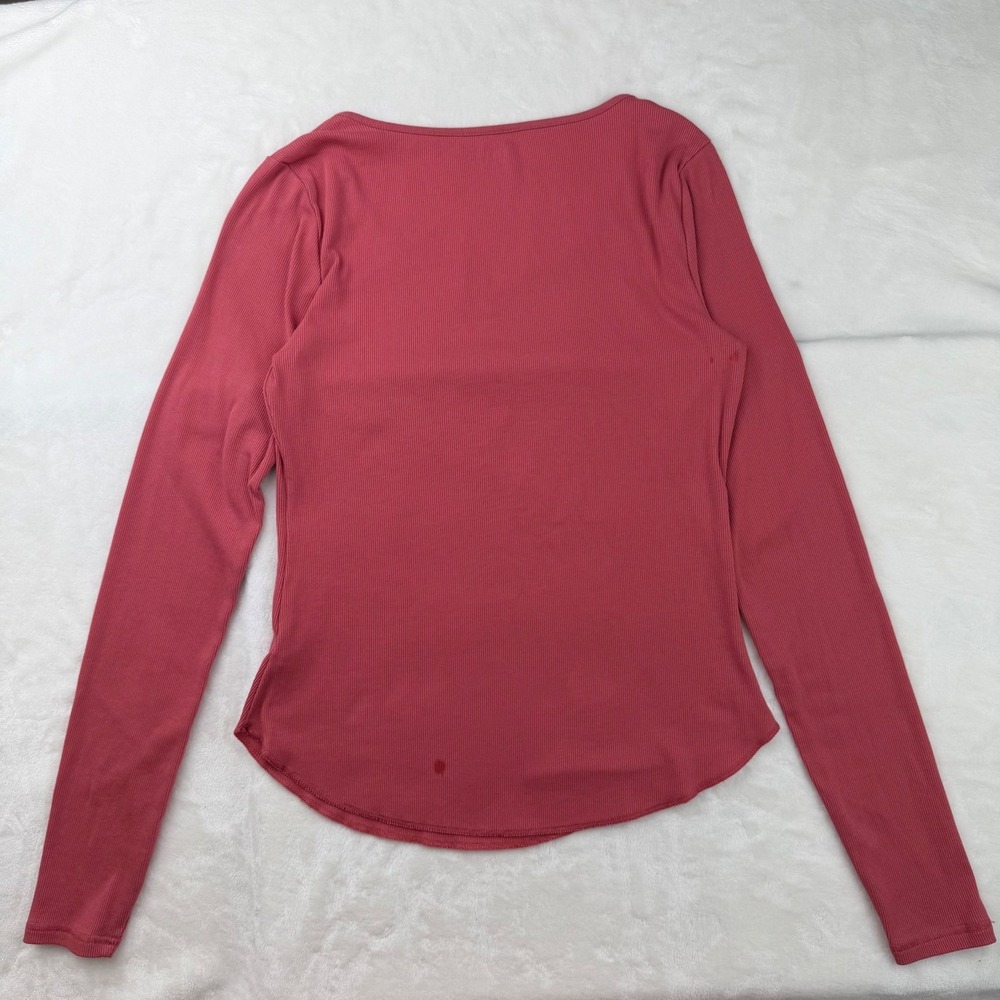 Old Navy Long Sleeve Top Split Neck Ribbed Knit Curved Hem Rose Pink Tall Size M - Picture 4 of 16